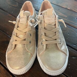 Women’s Blowfish Malibu Sneakers- Size 7